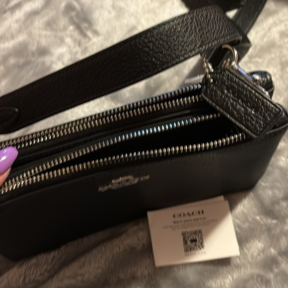 Coach - Picture 2 of 2